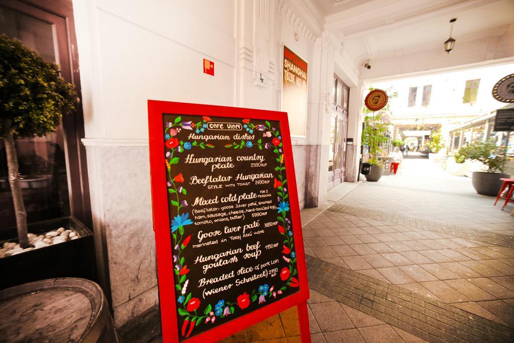 Easy Star Hotel Βουδαπέστη Εξωτερικό φωτογραφία